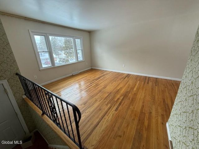 23 Meadowlark Drive, Colonie, NY 12110