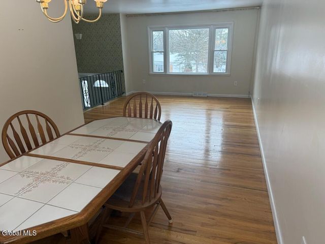 23 Meadowlark Drive, Colonie, NY 12110