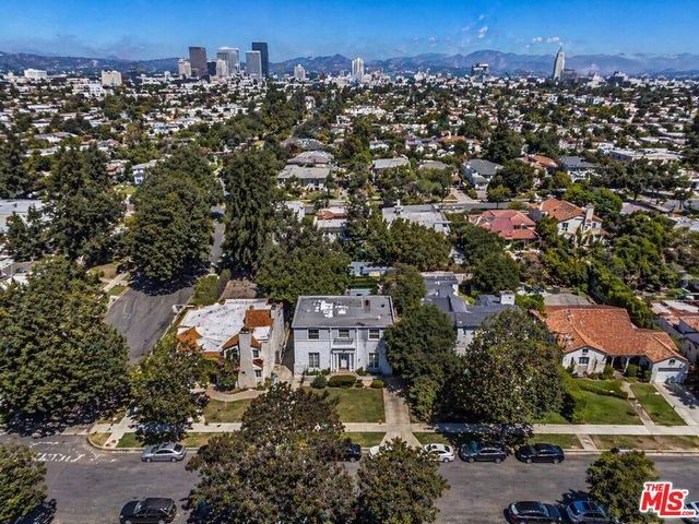 849 3rd Avenue, Los Angeles, CA 90005