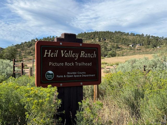 47 Pyrite Way, Lyons, CO 80540