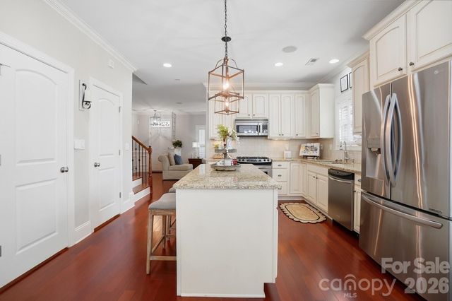 3203 Kelsey Plaza, Kannapolis, NC 28081