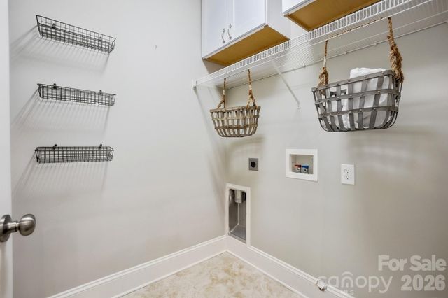 3203 Kelsey Plaza, Kannapolis, NC 28081