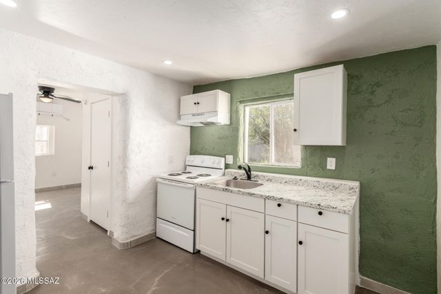 1008 W Saint Marys Road, Tucson, AZ 85745