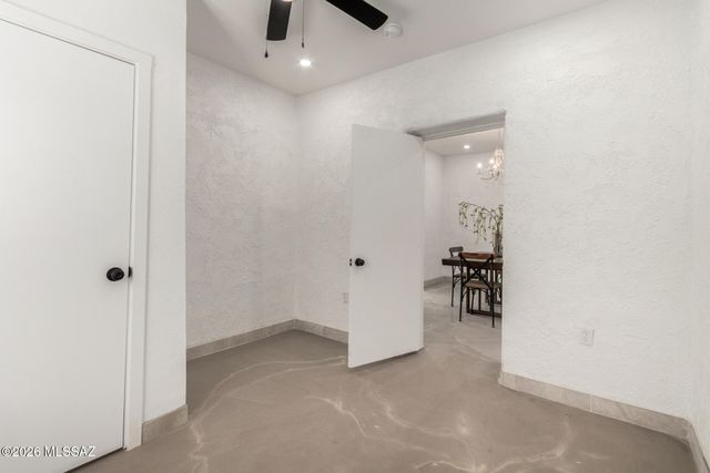 1008 W Saint Marys Road, Tucson, AZ 85745