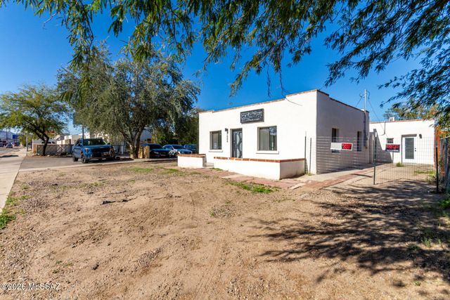 1008 W Saint Marys Road, Tucson, AZ 85745