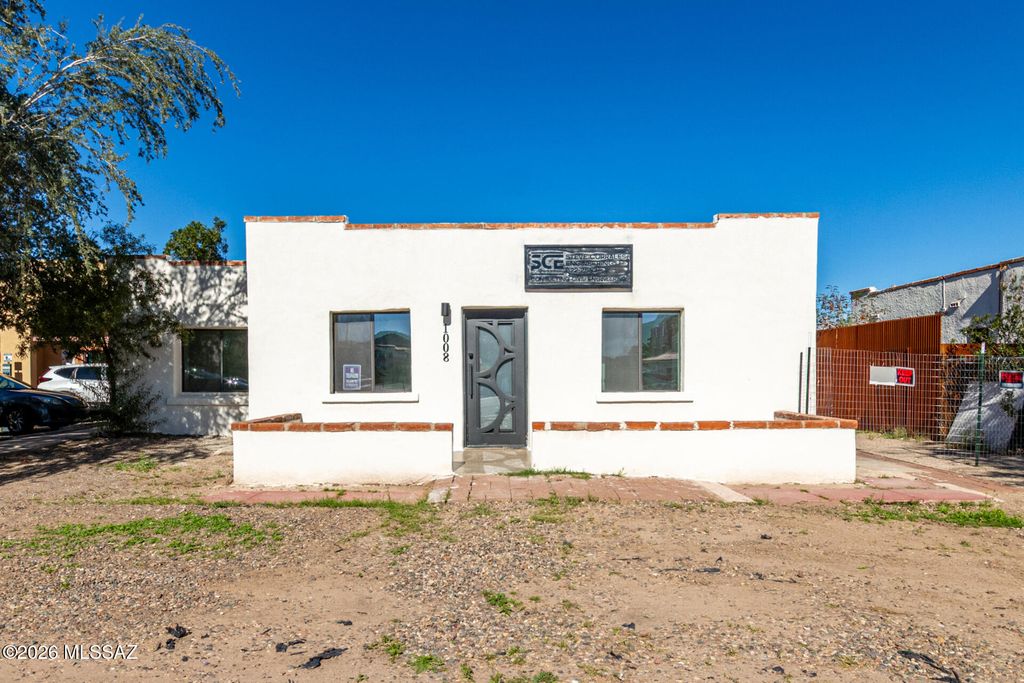 1008 W Saint Marys Road, Tucson, AZ 85745