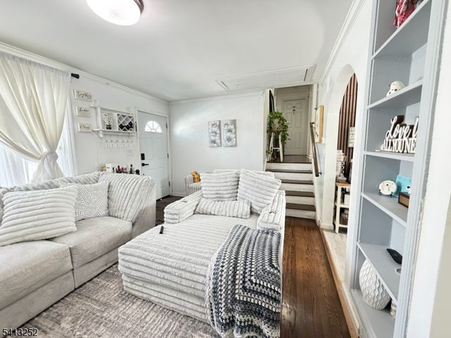 353 Main St, Belleville Twp., NJ 07109