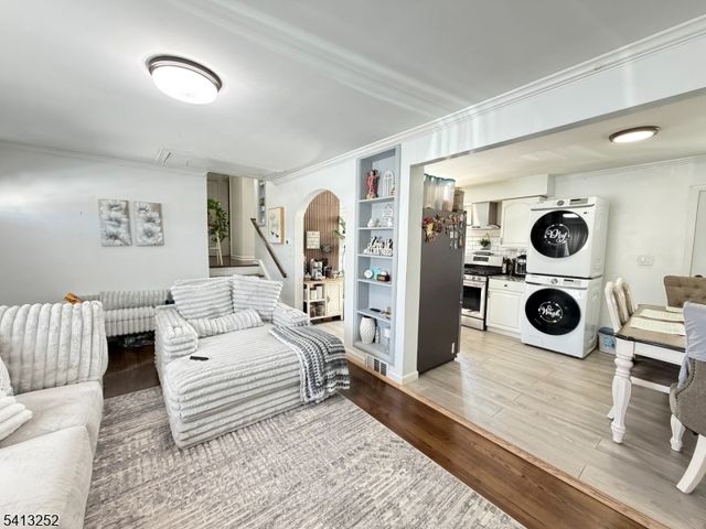 353 Main St, Belleville Twp., NJ 07109