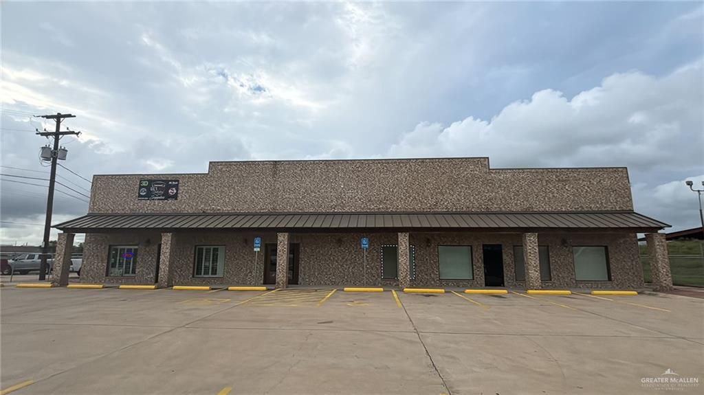 703 E Nolana Loop, Pharr, TX 78577