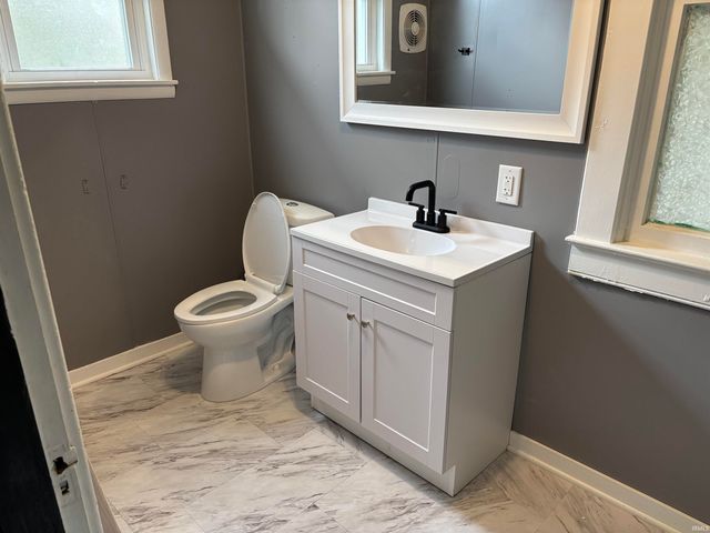 620 Main Street, Grandview, IN 47615