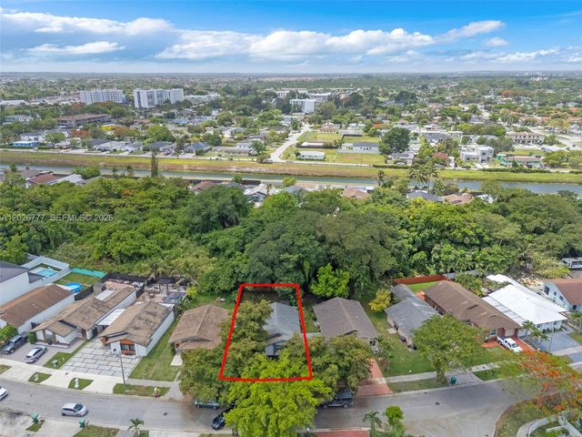 12026 SW 210th St, Miami, FL 33177