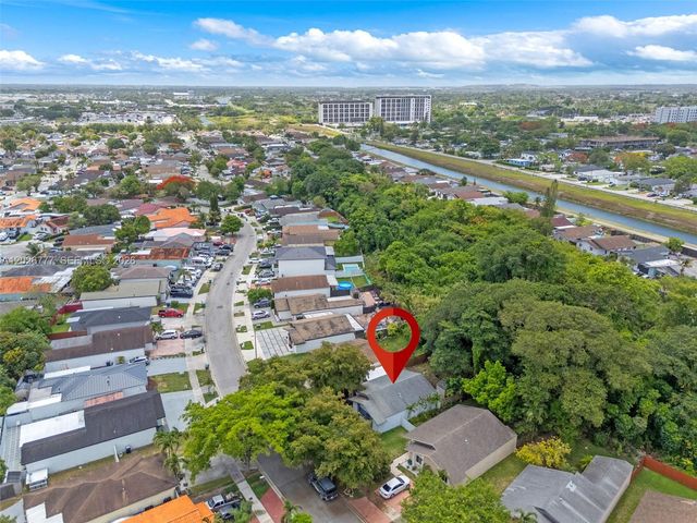12026 SW 210th St, Miami, FL 33177