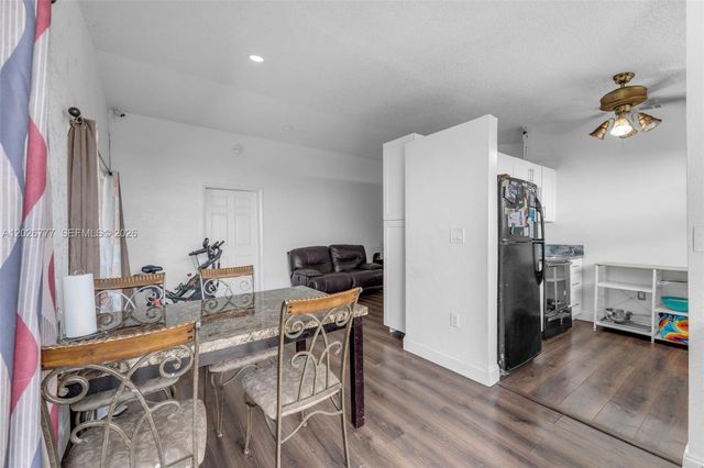 12026 SW 210th St, Miami, FL 33177