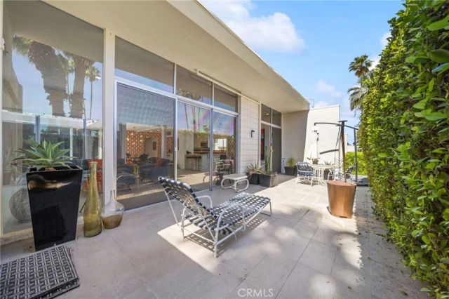 760 E La Verne, Palm Springs, CA 92264