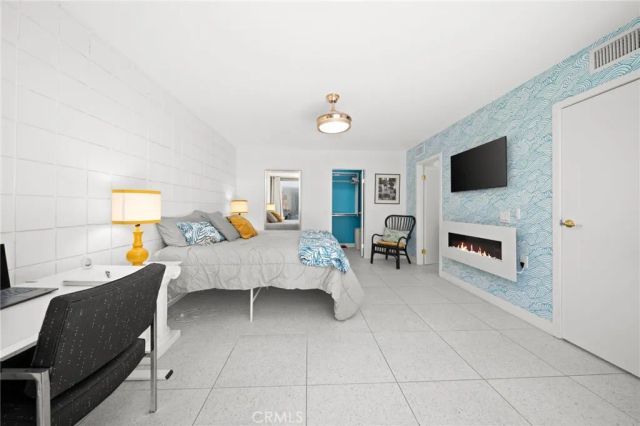 760 E La Verne, Palm Springs, CA 92264