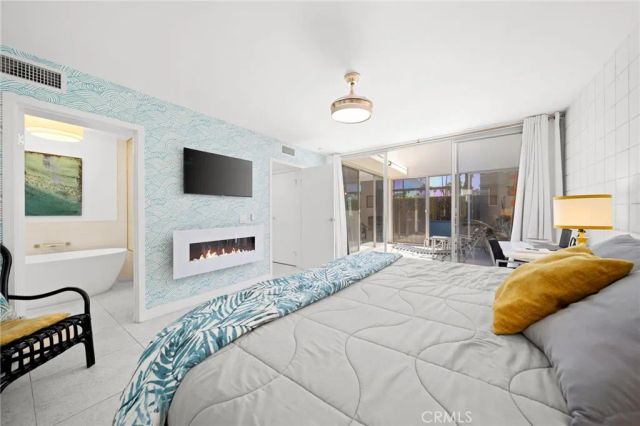 760 E La Verne, Palm Springs, CA 92264