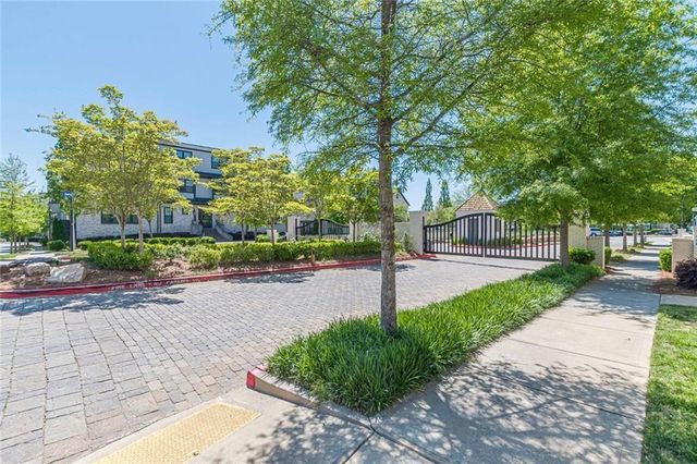 3651 Allegretto Circle, Atlanta, GA 30339