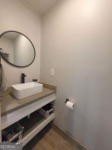 224 Lake Placid Drive, Bonaire, GA 31005