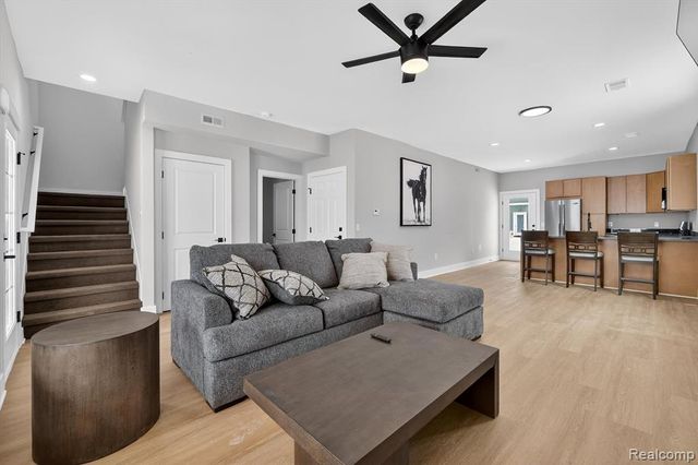 54609 Brenda Drive 4, Macomb, MI 48042