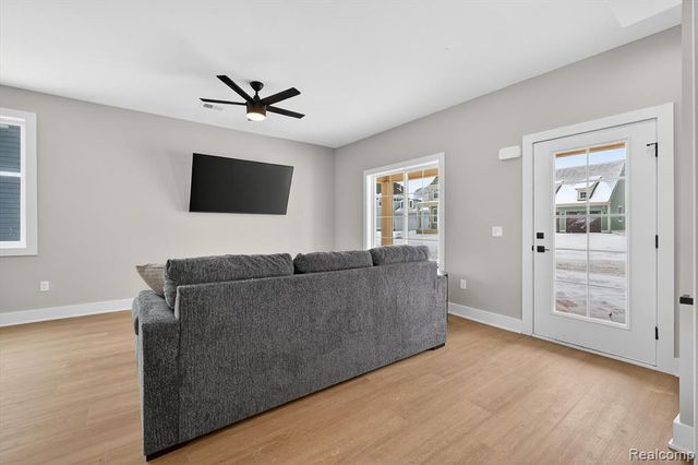 54609 Brenda Drive 4, Macomb, MI 48042