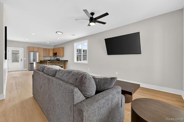 54609 Brenda Drive 4, Macomb, MI 48042