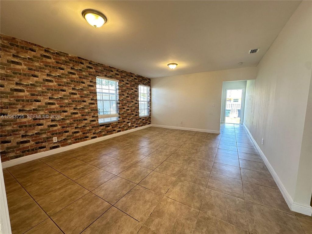 2235 Farragut Street, Hollywood, FL 33020