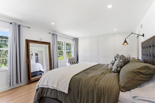 2011 Toledo Avenue N, Golden Valley, MN 55422