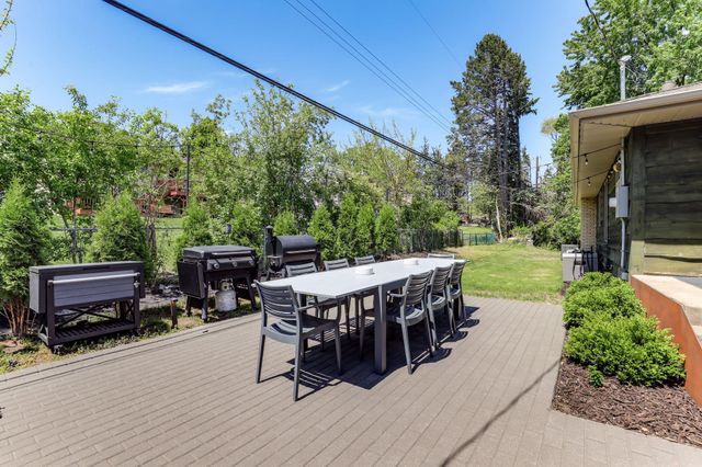 2011 Toledo Avenue N, Golden Valley, MN 55422