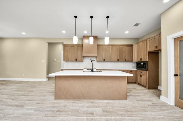 11662 South Branch Dr, Plantersville, TX 77363