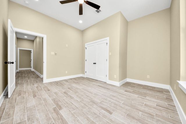 11662 South Branch Dr, Plantersville, TX 77363
