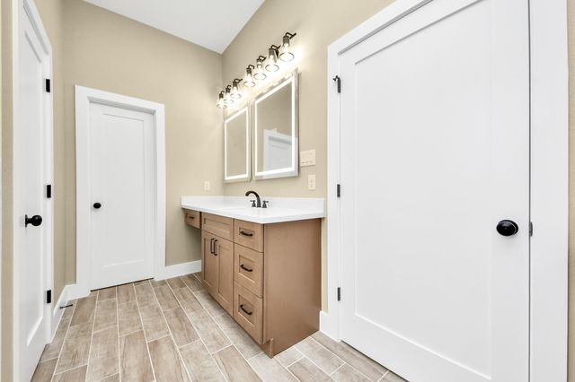 11662 South Branch Dr, Plantersville, TX 77363