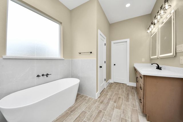 11662 South Branch Dr, Plantersville, TX 77363