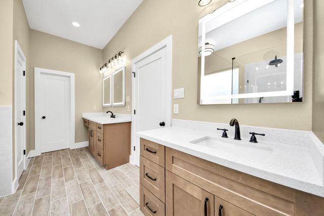 11662 South Branch Dr, Plantersville, TX 77363