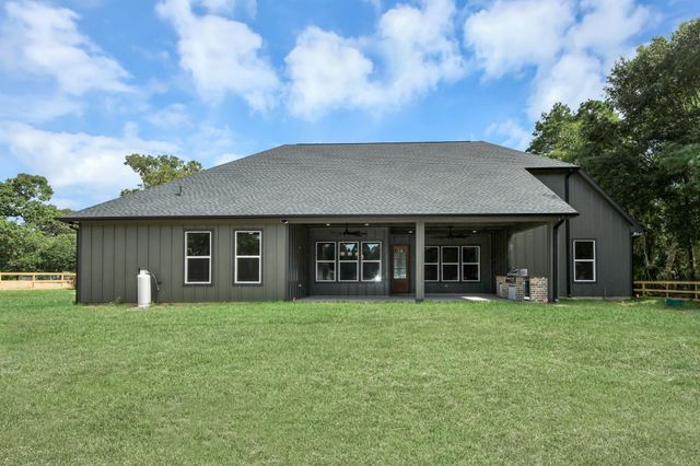 11662 South Branch Dr, Plantersville, TX 77363