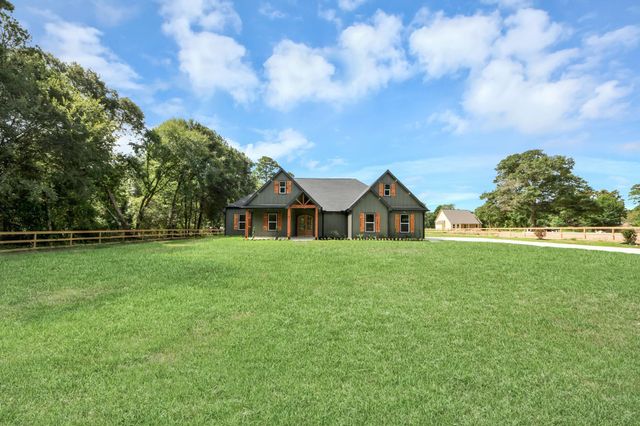 11662 South Branch Dr, Plantersville, TX 77363