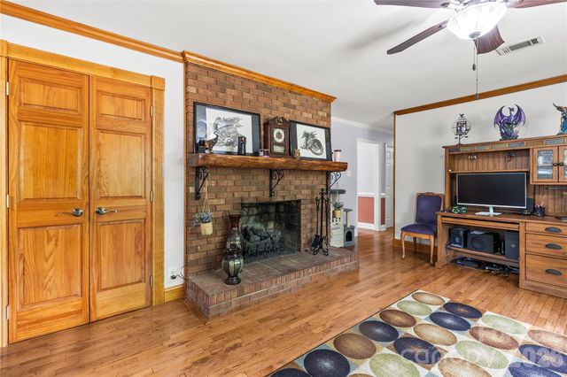 139 Woodhaven Lane, Mocksville, NC 27028
