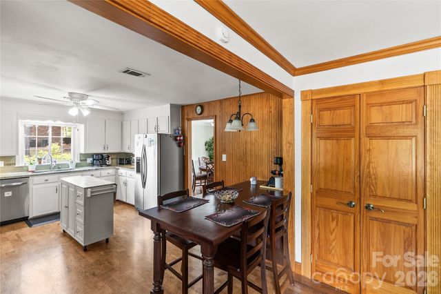 139 Woodhaven Lane, Mocksville, NC 27028
