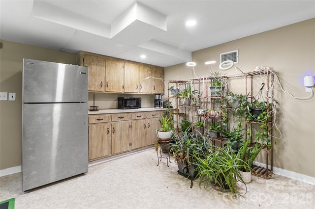 139 Woodhaven Lane, Mocksville, NC 27028