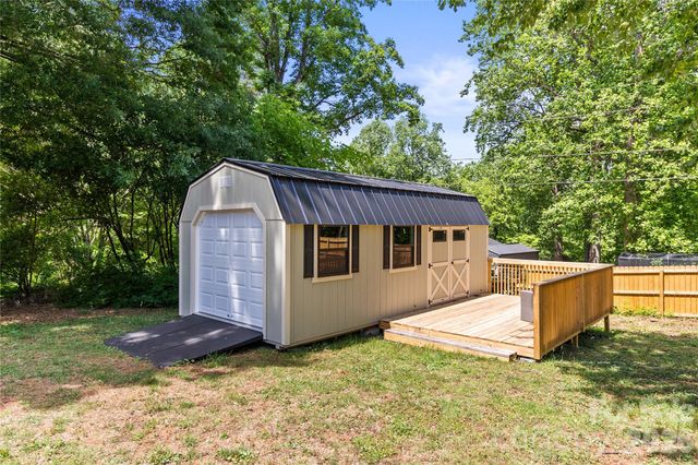 139 Woodhaven Lane, Mocksville, NC 27028