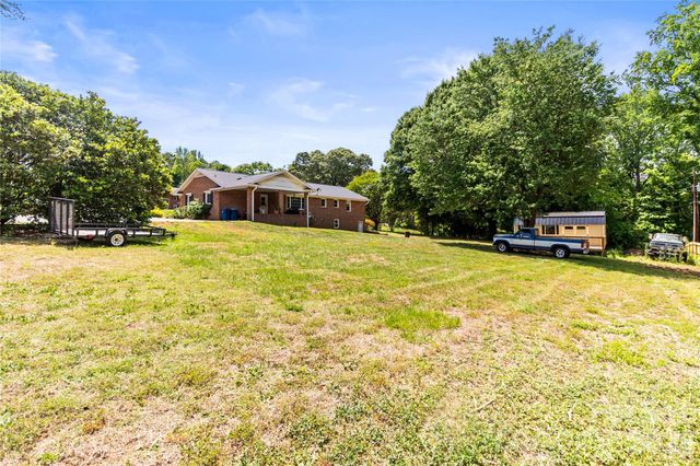 139 Woodhaven Lane, Mocksville, NC 27028