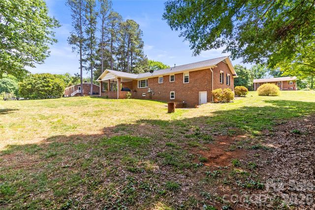 139 Woodhaven Lane, Mocksville, NC 27028