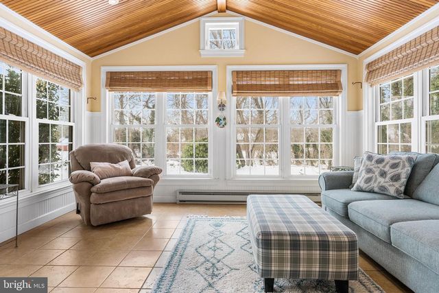 8 LANTERN LN, Woodstown, NJ 08098