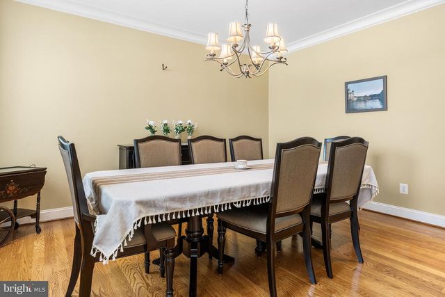 8 LANTERN LN, Woodstown, NJ 08098