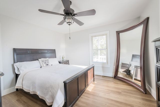 2 Harding Ave, Plymouth, MA 02360