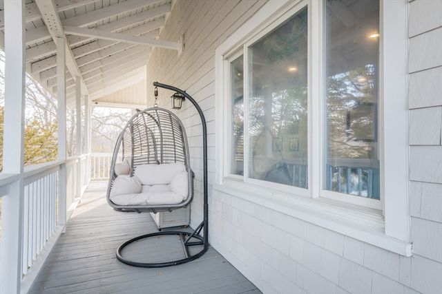 2 Harding Ave, Plymouth, MA 02360