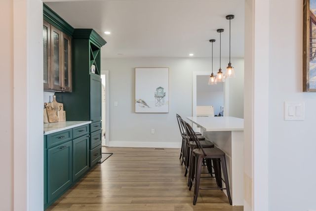 2 Harding Ave, Plymouth, MA 02360
