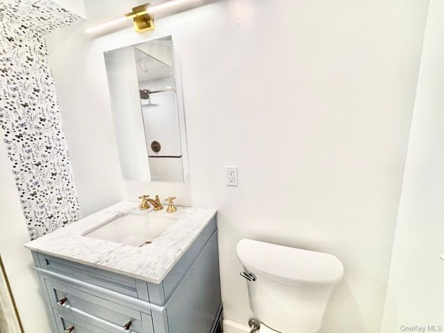 15 Hillside Road, Bronxville, NY 10708