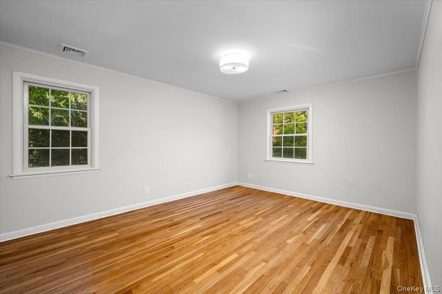 15 Hillside Road, Bronxville, NY 10708