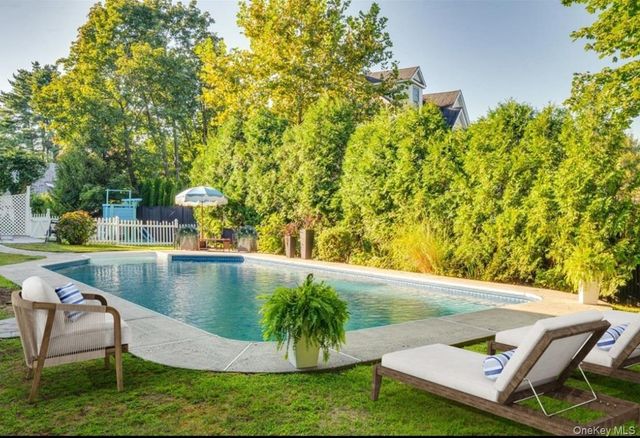 15 Hillside Road, Bronxville, NY 10708