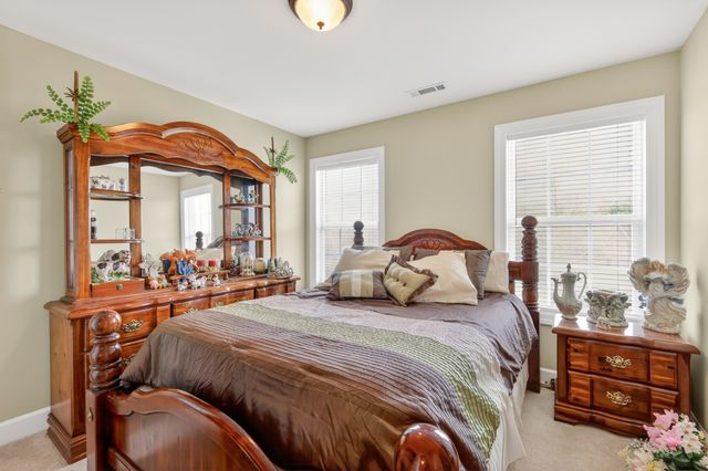 205 Apricot Ln, Murfreesboro, TN 37129